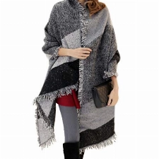 MEOKEY Damen Maedchen Langer Schal 250cm*65cm Deckenstoffschaln Schalcape Winter Schal mit Fransen und spitzen Enden XXL Grau und Schwarz