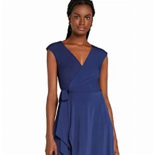 TRUTH & FABLE Damen Wickelkleid aus Jersey, Blau, M