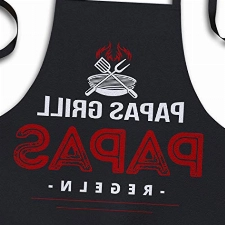 YORA Grillschürze für Männer lustig - Vatertagsgeschenk Papas Grill Paps Regeln - inkl. Ehrenurkunde - Witziges Geschenk für Männer zum Vatertag oder Geburtstag